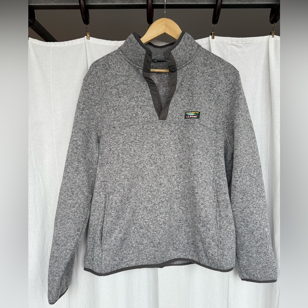 Men’s LL Bean fleece pullover